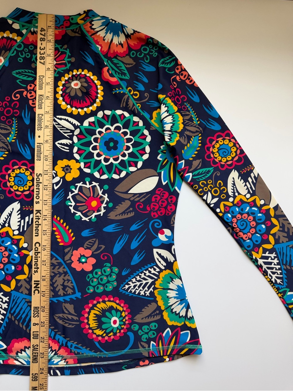 Boden Swim Rash Guard Colorful Multicolor Floral Print Long Sleeve -Navy - Sz 10 - Picture 7 of 9